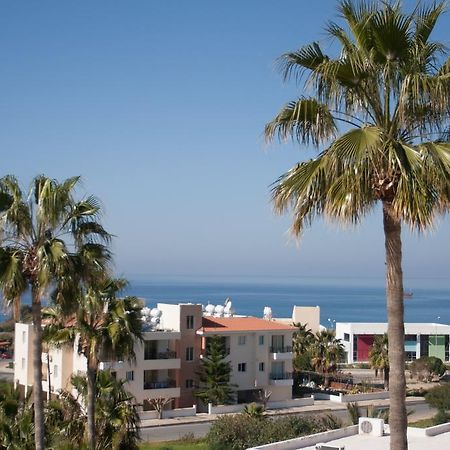 Kyriakos Court Paphos Exterior photo