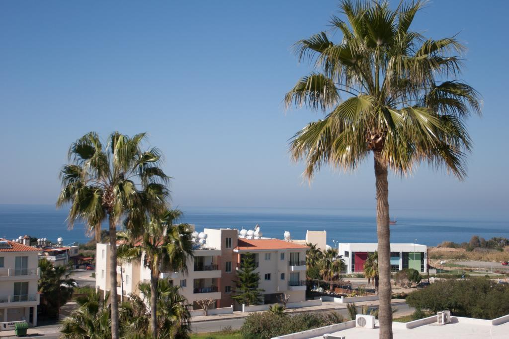 Kyriakos Court Paphos Exterior photo